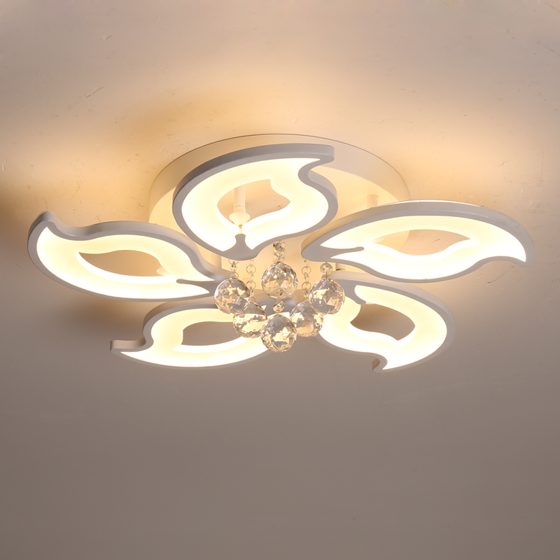 Sufitowy kryształowy żyrandol LED w kształcie kwiatu z głowicami 5\/8\/15